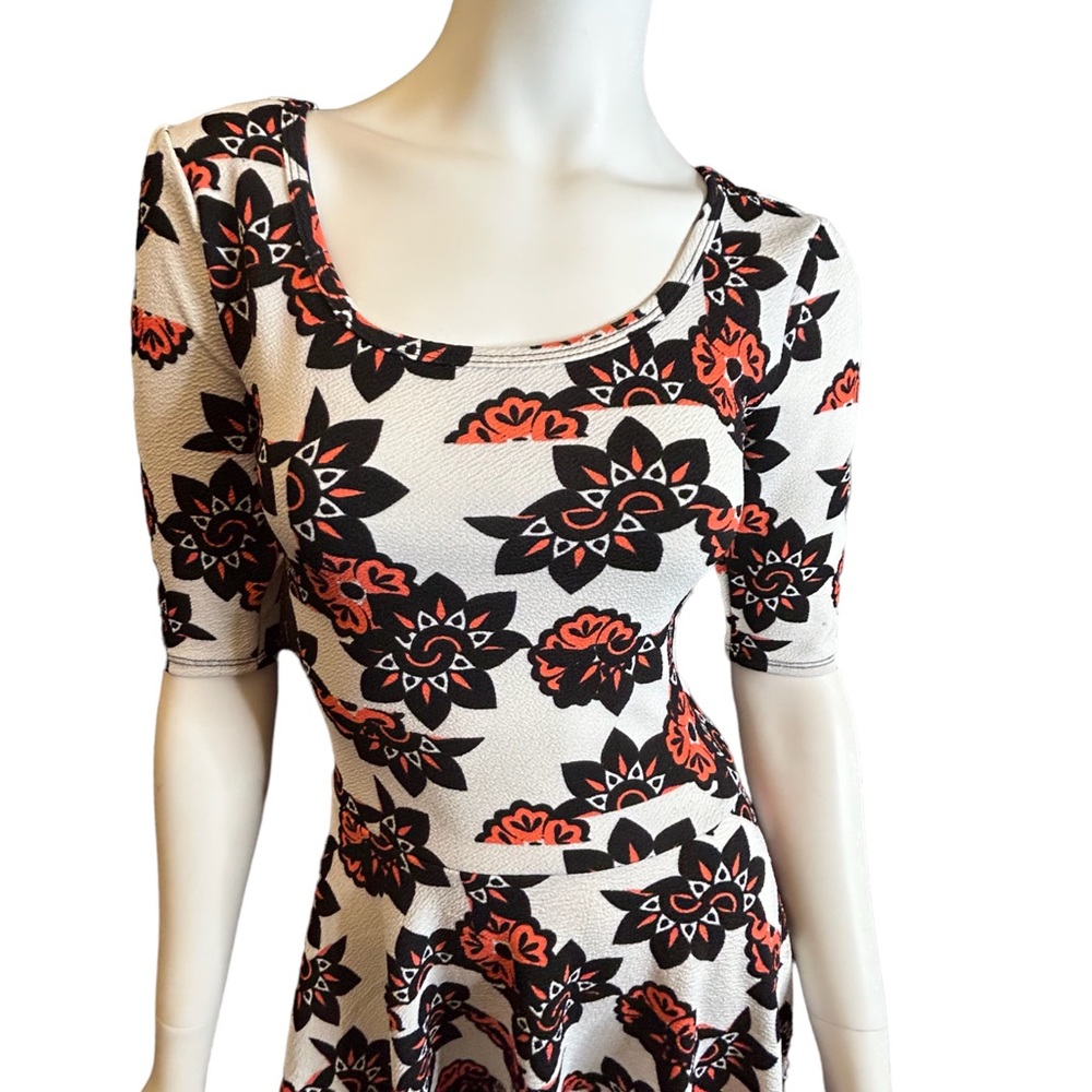 NWT LuLaRoe Nicole Dress Size Small - Picture 3 of 14